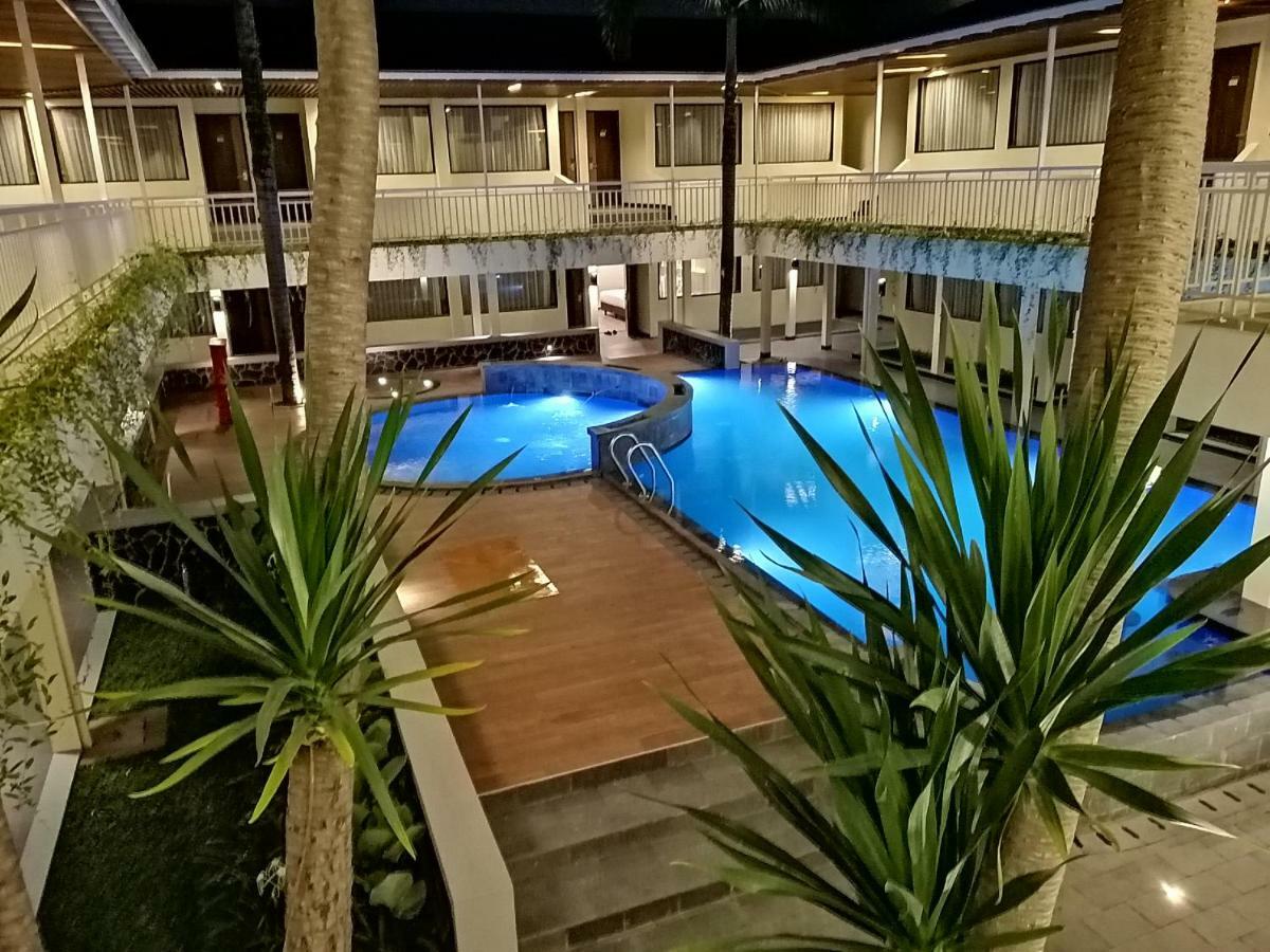 Arkeo Hotel Bandung Extérieur photo