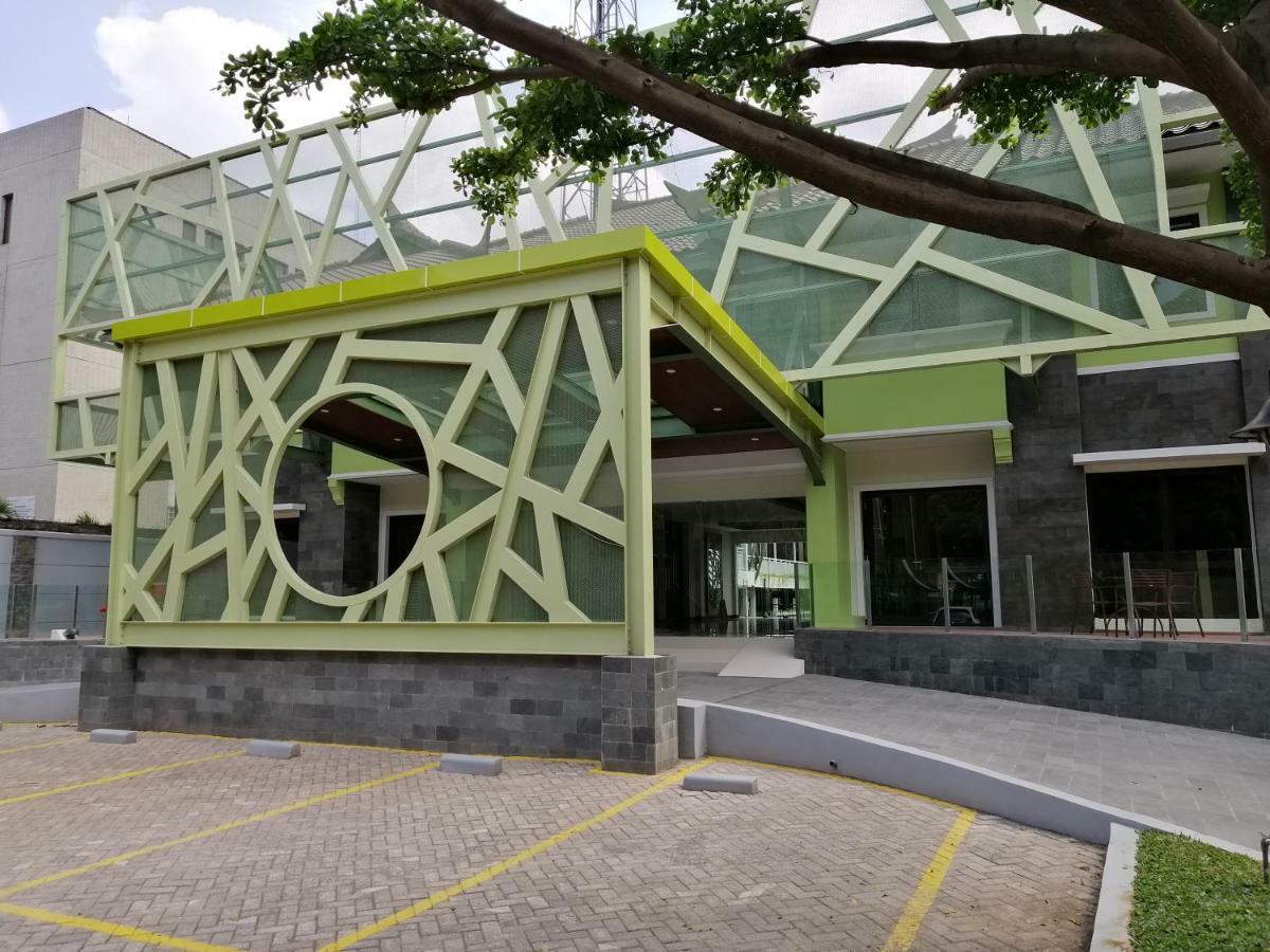 Arkeo Hotel Bandung Extérieur photo