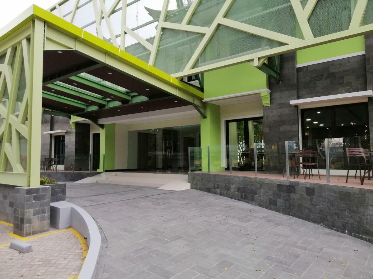 Arkeo Hotel Bandung Extérieur photo